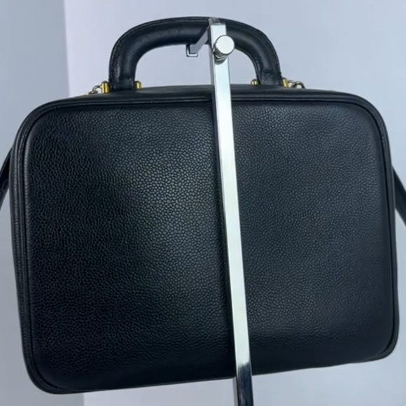 CHANEL CC CAVIAR LEATHER VANITY 2 Way BAG - Picture 4 of 12